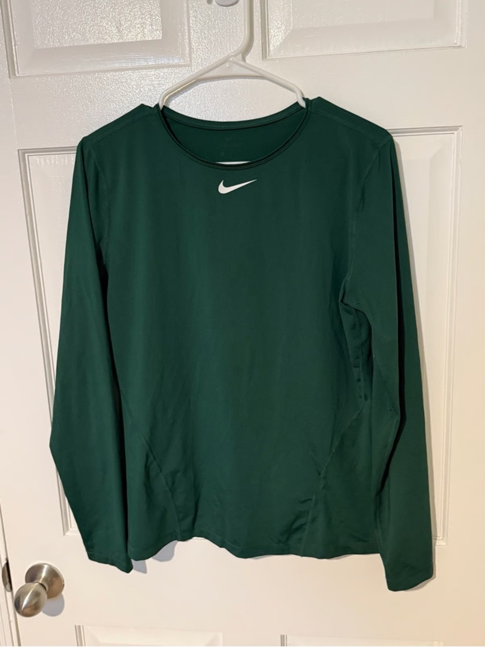 Nike Women’s Long-Sleeve Green Dri-FIT Top